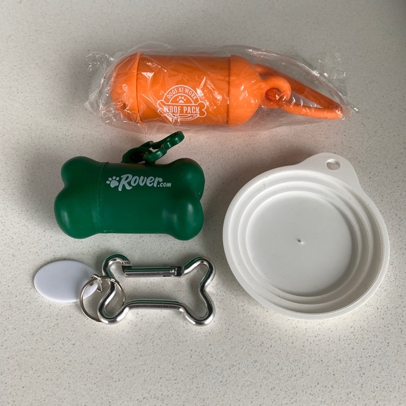 [Free If You Bundle $10+] Mixed Lot Of Dog Items: Poop Bag Dispenser, Can Cover - Picture 2 of 2